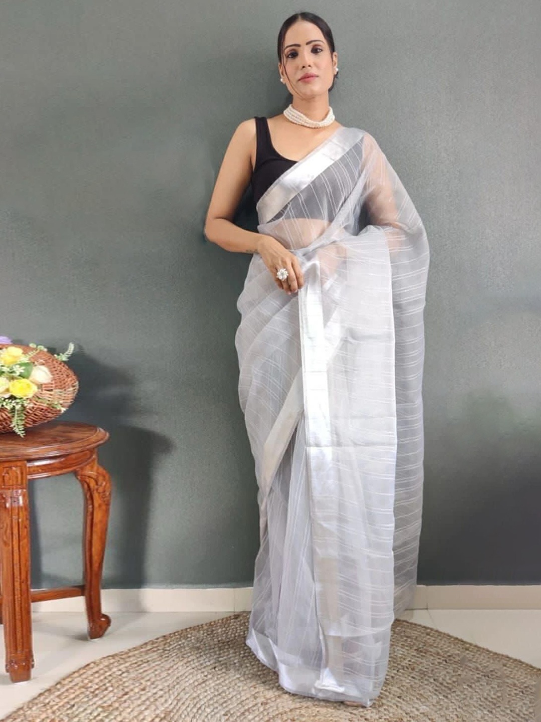 

bansari textiles Striped Kota Saree With Blouse Piece, Grey