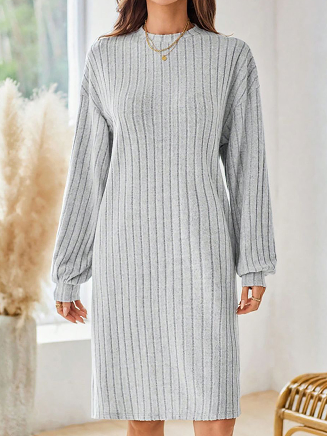 

StyleCast x Revolte Bishop Sleeve Jumper Dress, Grey