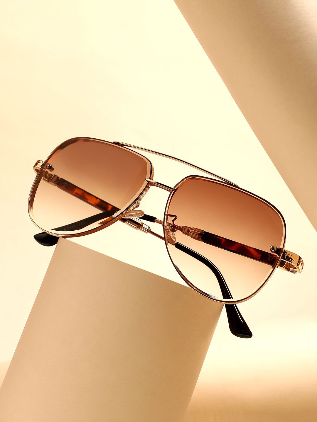 

French Accent Men Aviator Sunglasses with Polarised Lens SW25_FASG1101, Gold