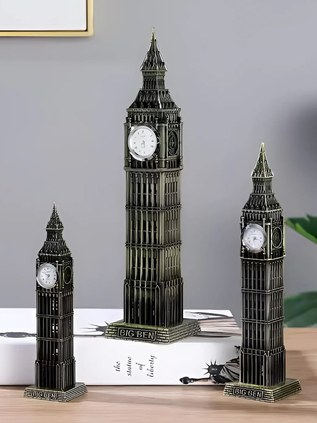 

DecorTwist Gold-Toned and Black Metal The Big Ben Statue Curio Showpiece