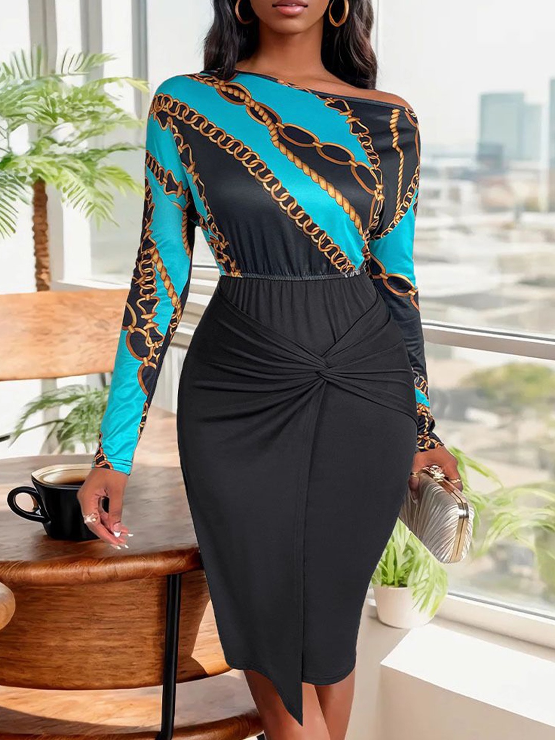 

StyleCast x Revolte Women Colourblocked Bodycon Dress, Black