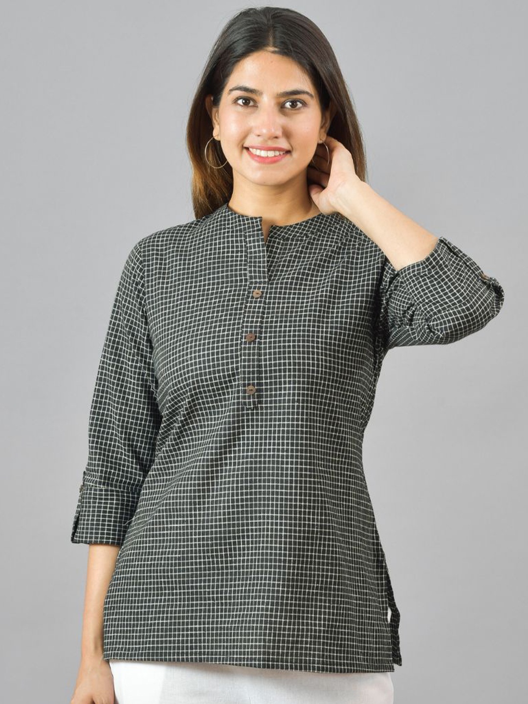 

Suha Women Checked Mandarin Collar Cotton Top, Black