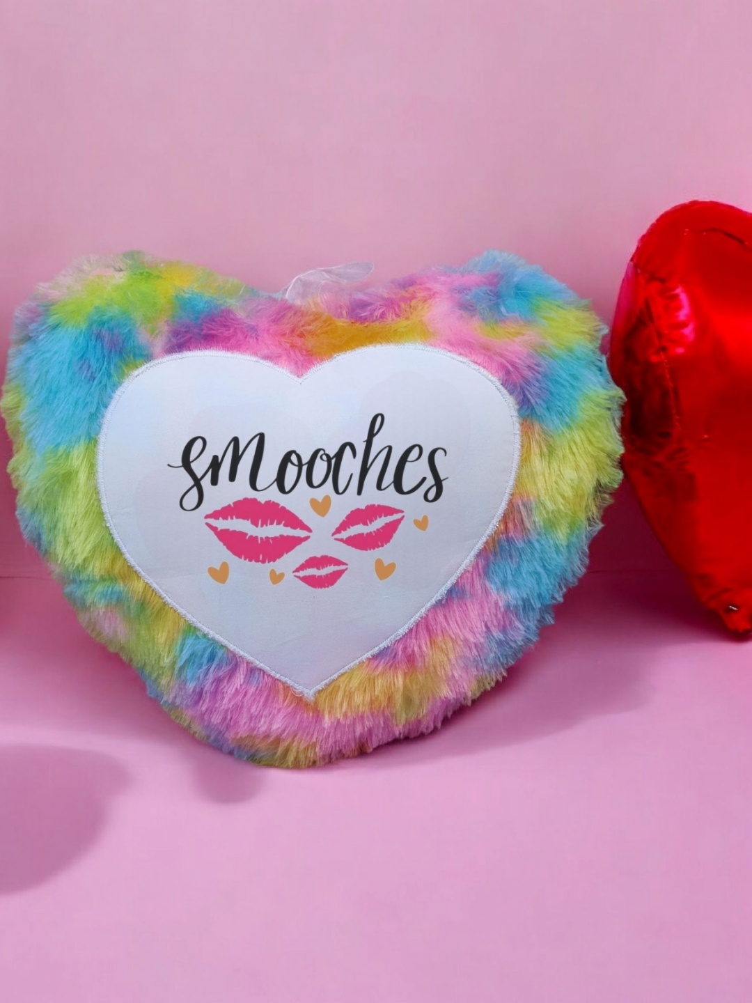 

Anikmart White & Pink Printed Pre-Filled Heart Shaped Cushion