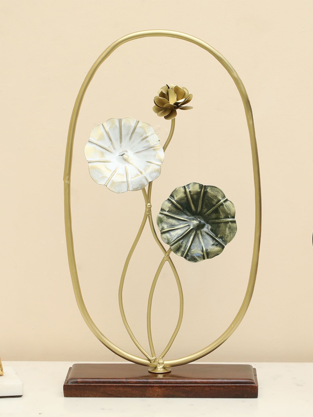 

vedas F-Lena Gold Toned & White Flower Curio Showpiece