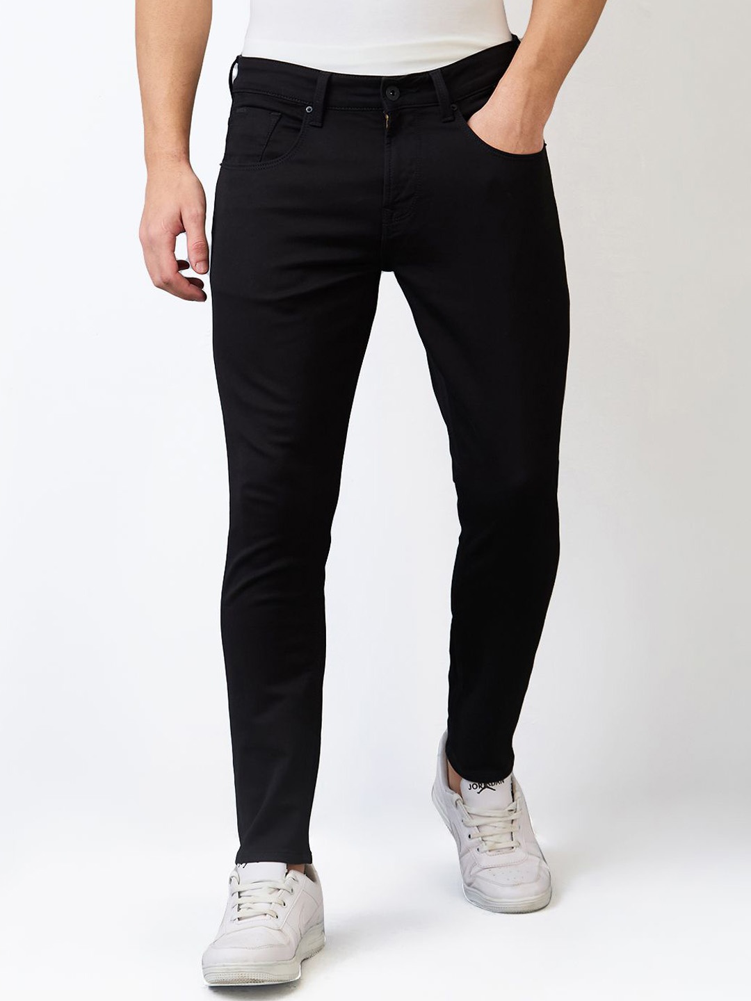 

SPYKAR Men Slim Fit Mid Rise Cotton Jeans, Black