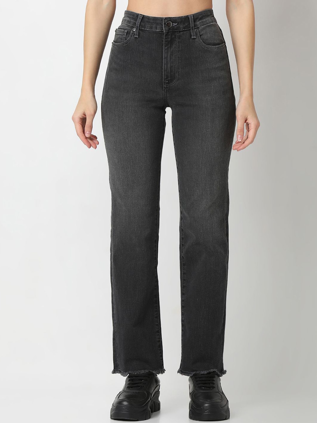 

SPYKAR Women Slim Fit Mid-Rise Light Fade Jeans, Black