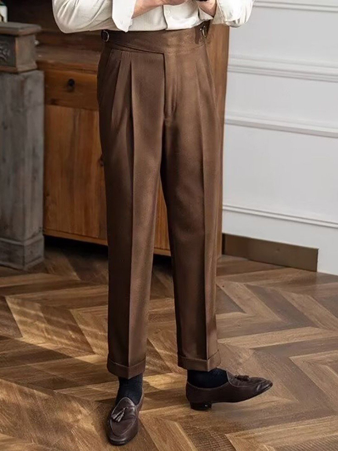 

StyleCast x Revolte Men Slim Fit Easy Wash Trousers, Coffee brown