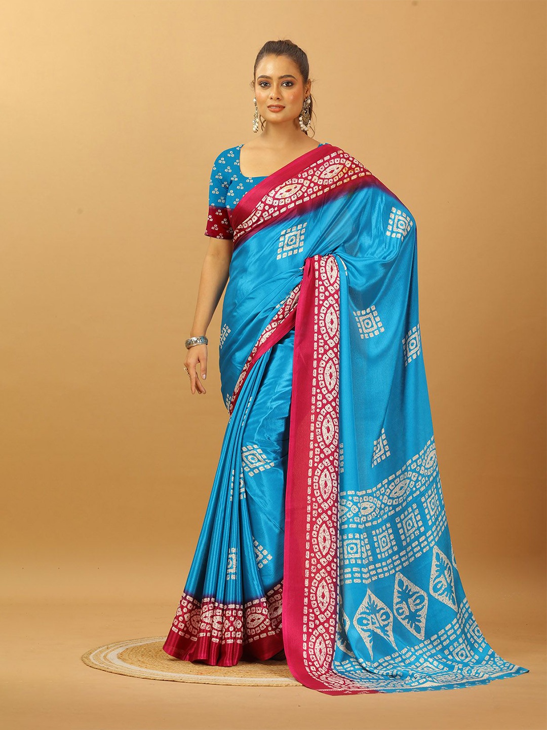 

NIRMAL CREATION Ethnic Motifs Printed Pure Crepe Saree, Turquoise blue