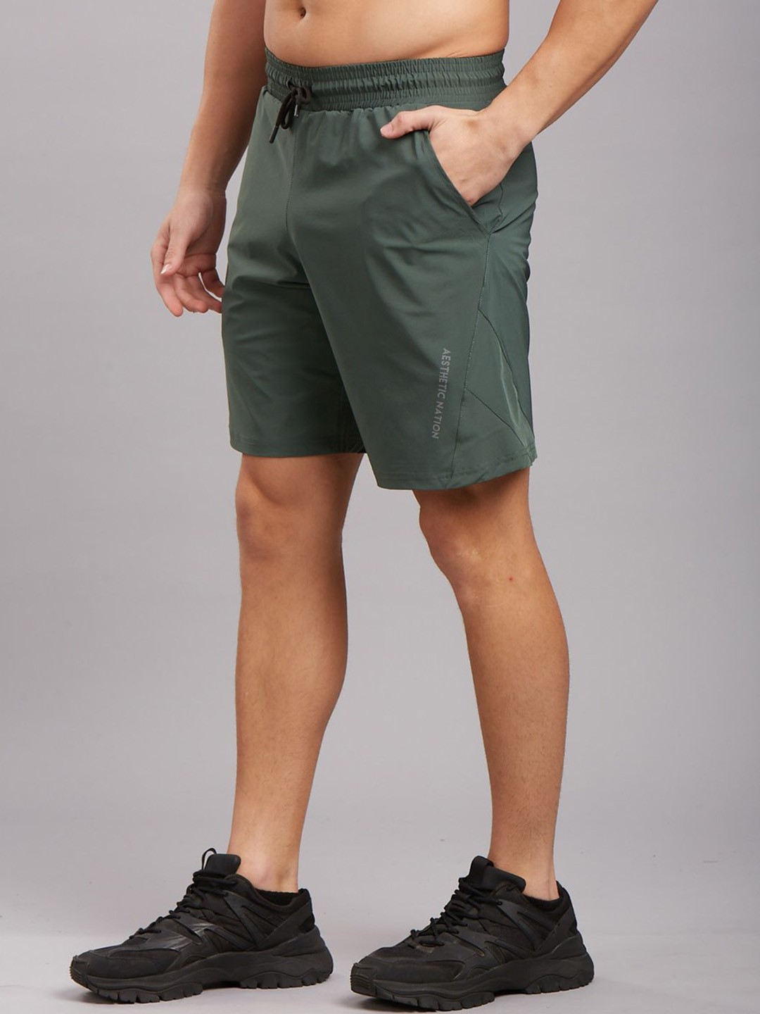 

AESTHETIC NATION Men Mid-Rise Dri-FIT Training or Gym Sports Shorts, Green
