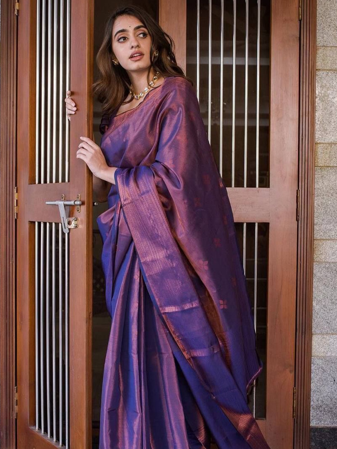 

bansari textiles Woven Design Zari Kanjeevaram Saree, Blue