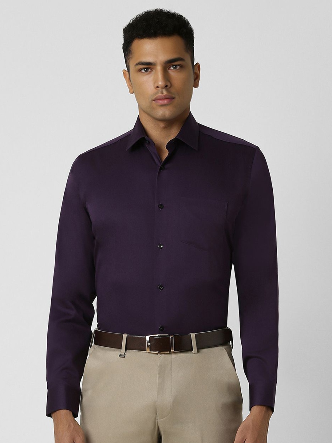 

Van Heusen Men Slim Fit Spread Collar Solid Cotton Formal Shirt, Purple