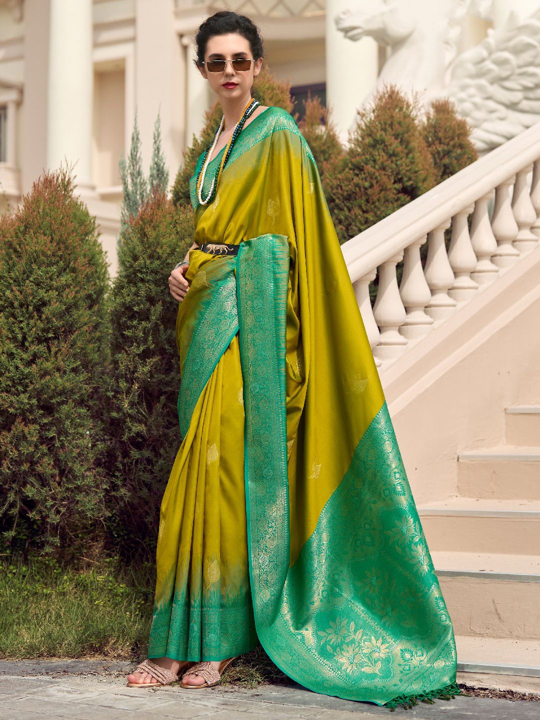 

Mitera Woven Design Zari Saree, Mustard