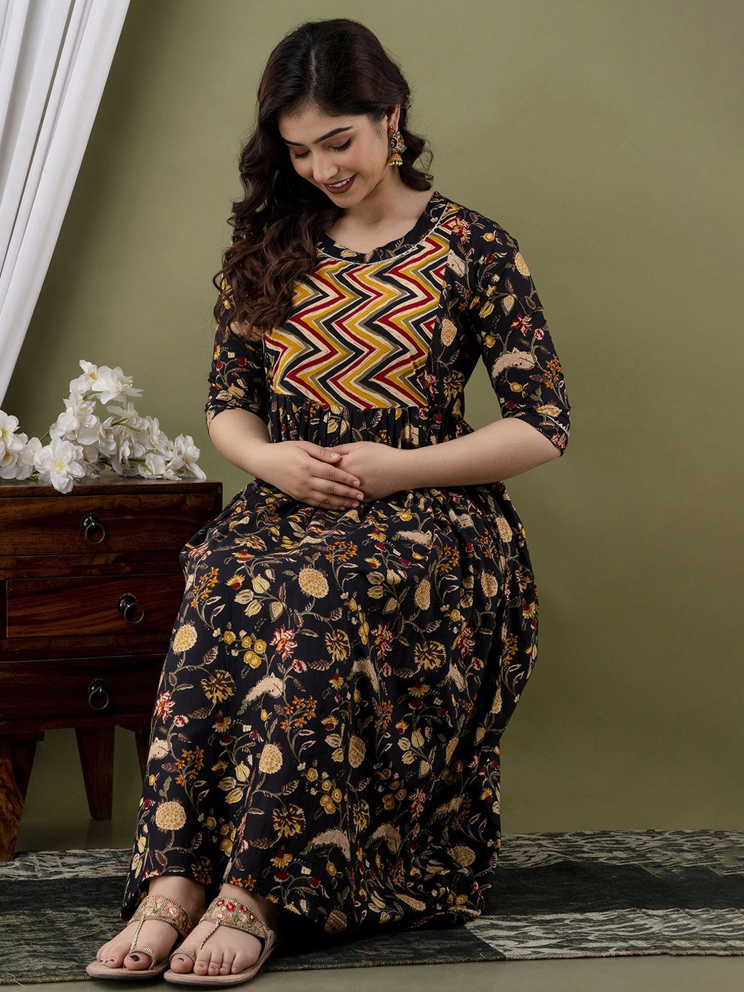 

UrbanRang Floral Printed Cotton Maternity Fit & Flare Midi Dress, Black