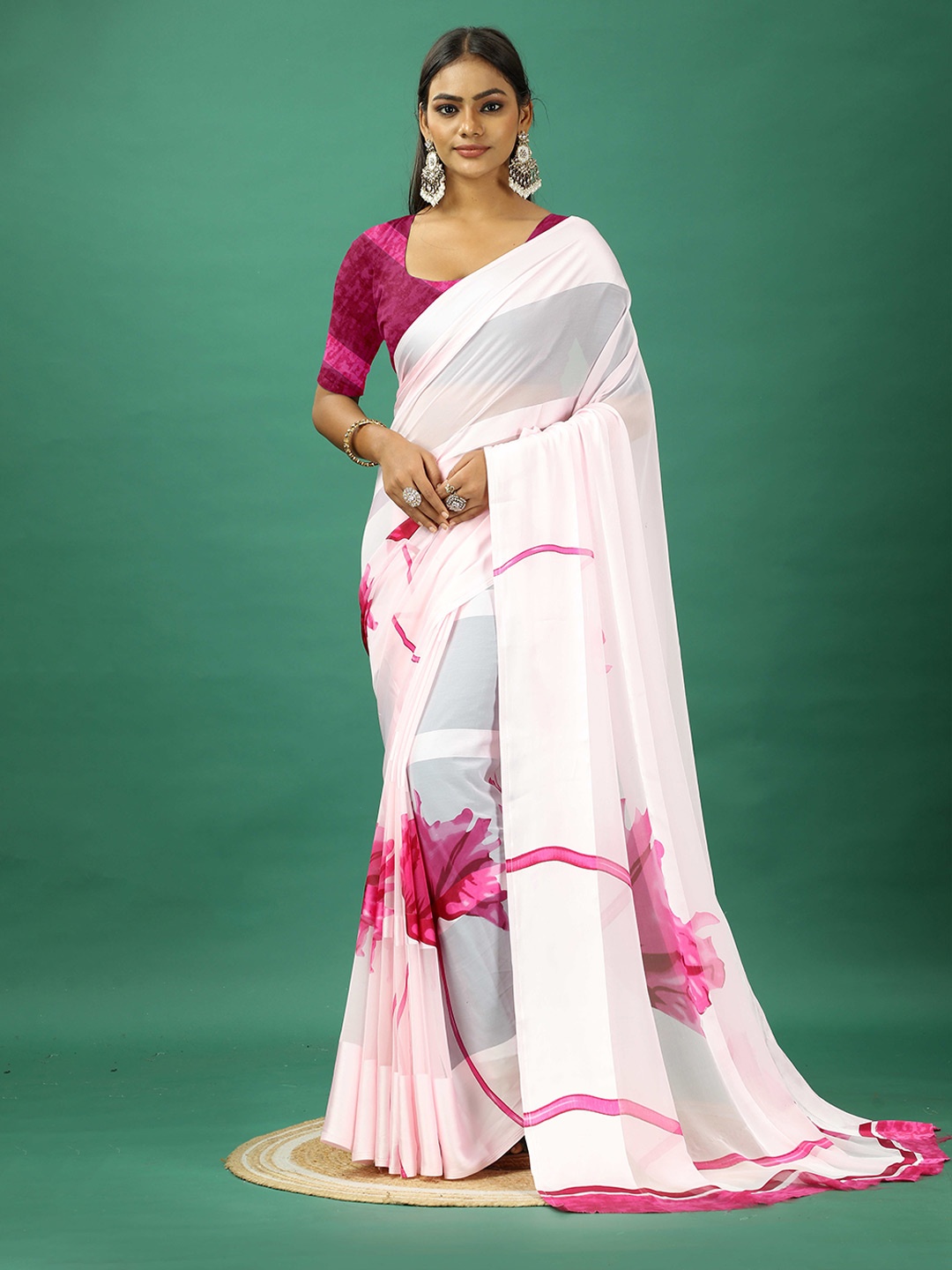 

NIRMAL CREATION Floral Printed Satin Saree, White