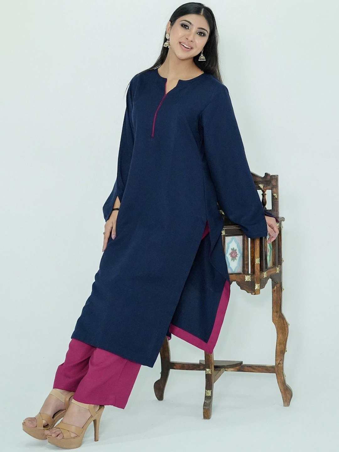 

Ethnic Threads Notch Neck Flared Sleeves Pashmina Kurta With Trousers, Blue