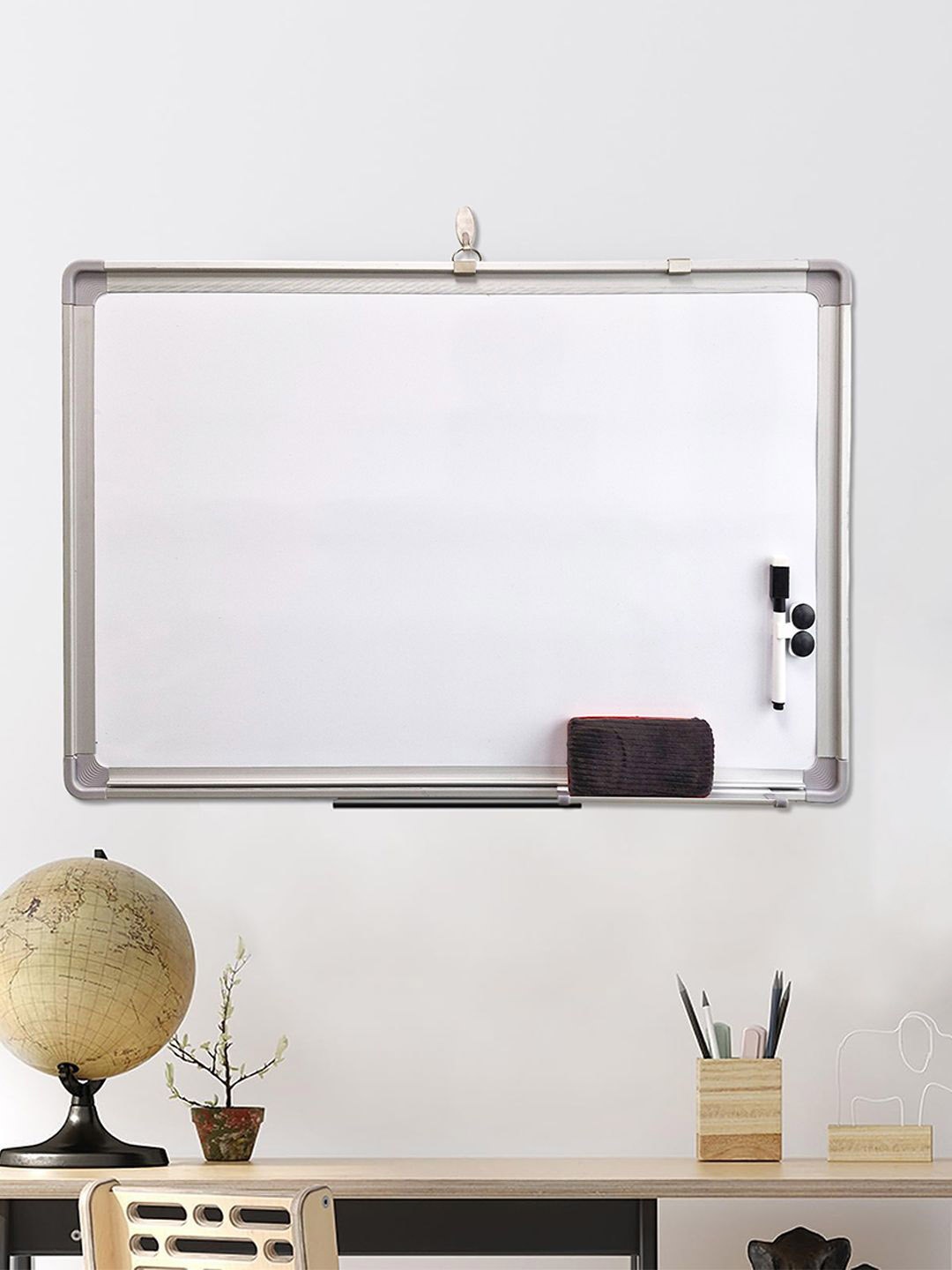 

Art Street Anti Scratch Magnetic Planner, White
