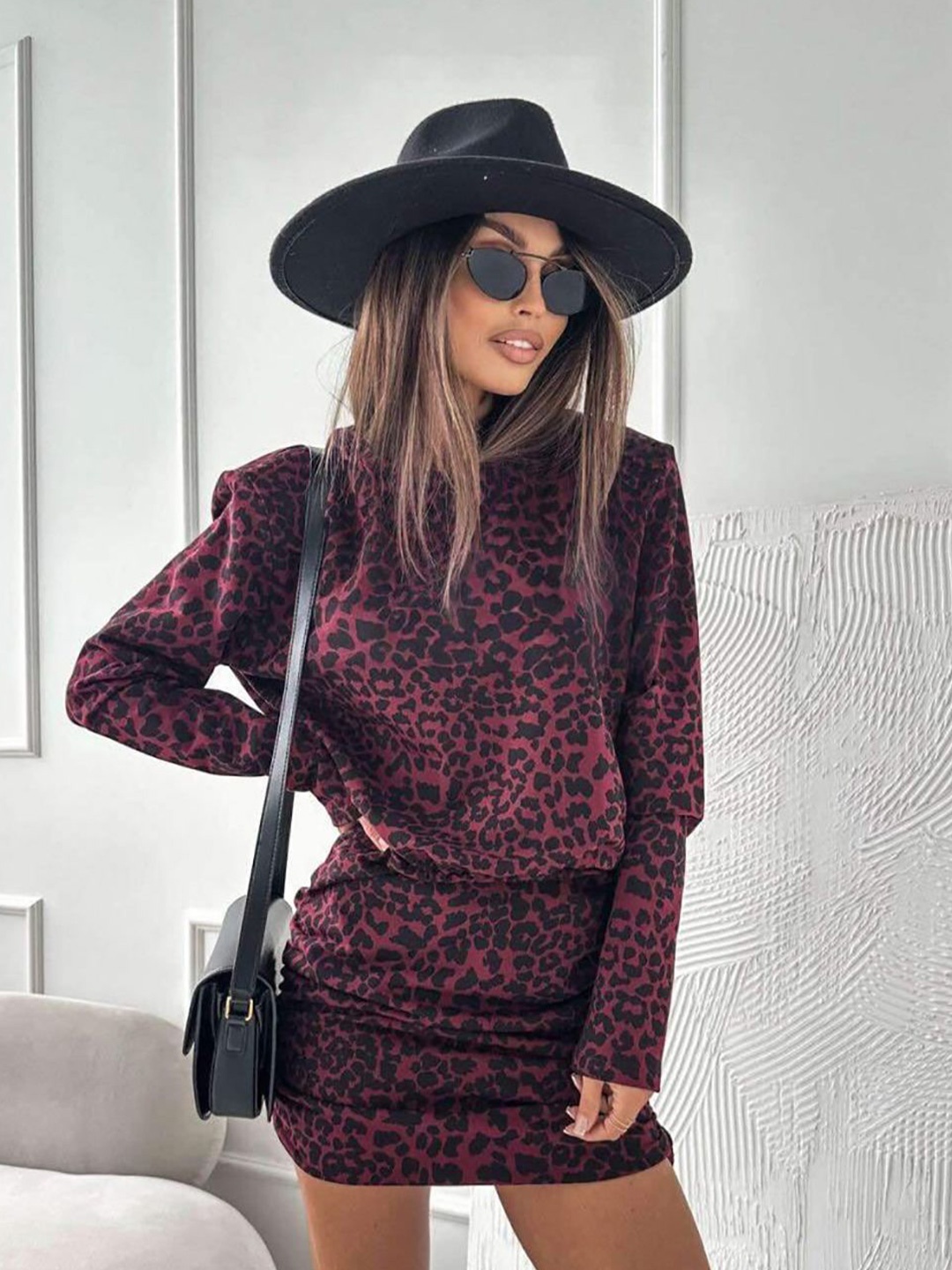 

StyleCast x Revolte Women Animal Printed Round Neck Sheath Mini Dress, Fuchsia