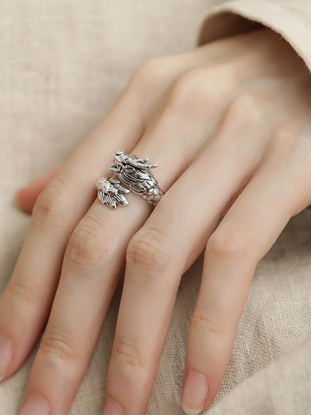 

StyleCast Silver-Toned Intricate Textured Open Finger Ring