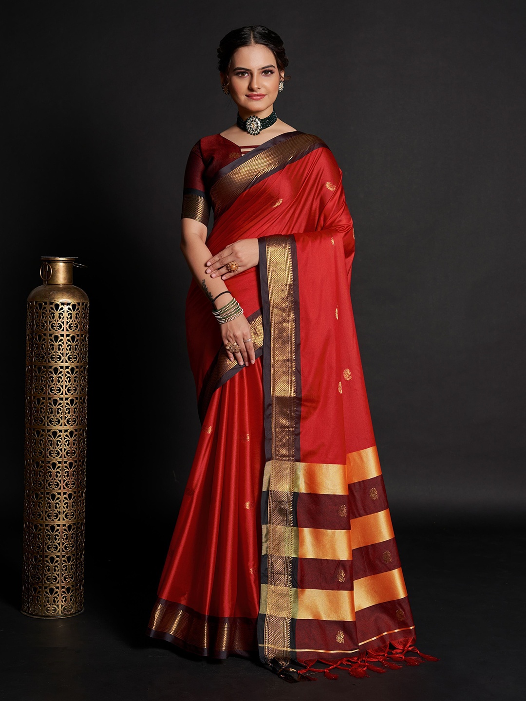 

bansari textiles Woven Design Zari Banarasi Saree, Red