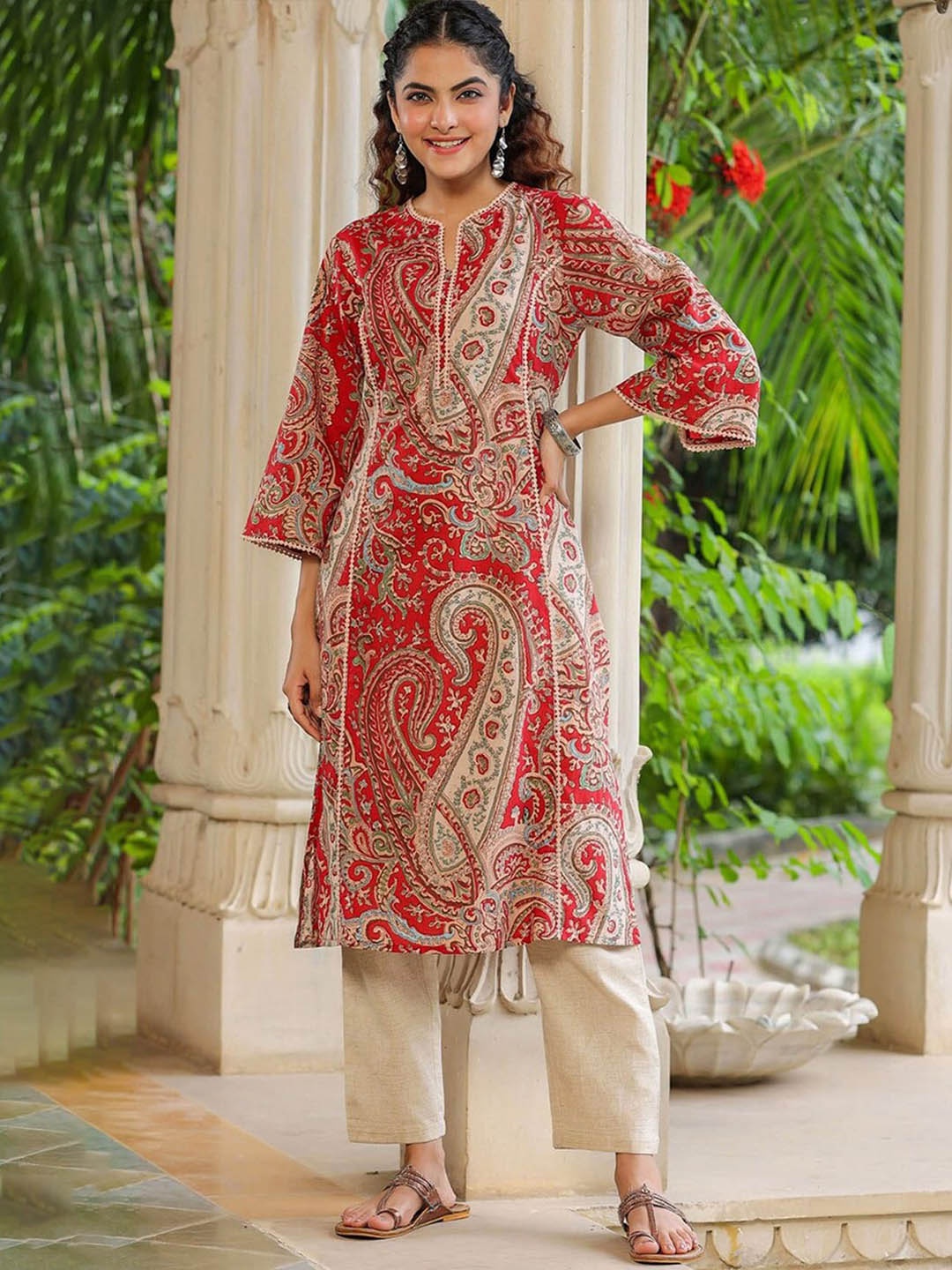 

Royal Export Paisley Printed Notch Neck Straight Kurta, Red