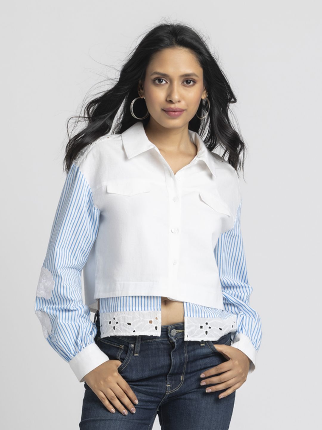 

SHAYE Women Relaxed Boxy Fit Spread Collar Vertical Striped Cotton Casual Shirt, White