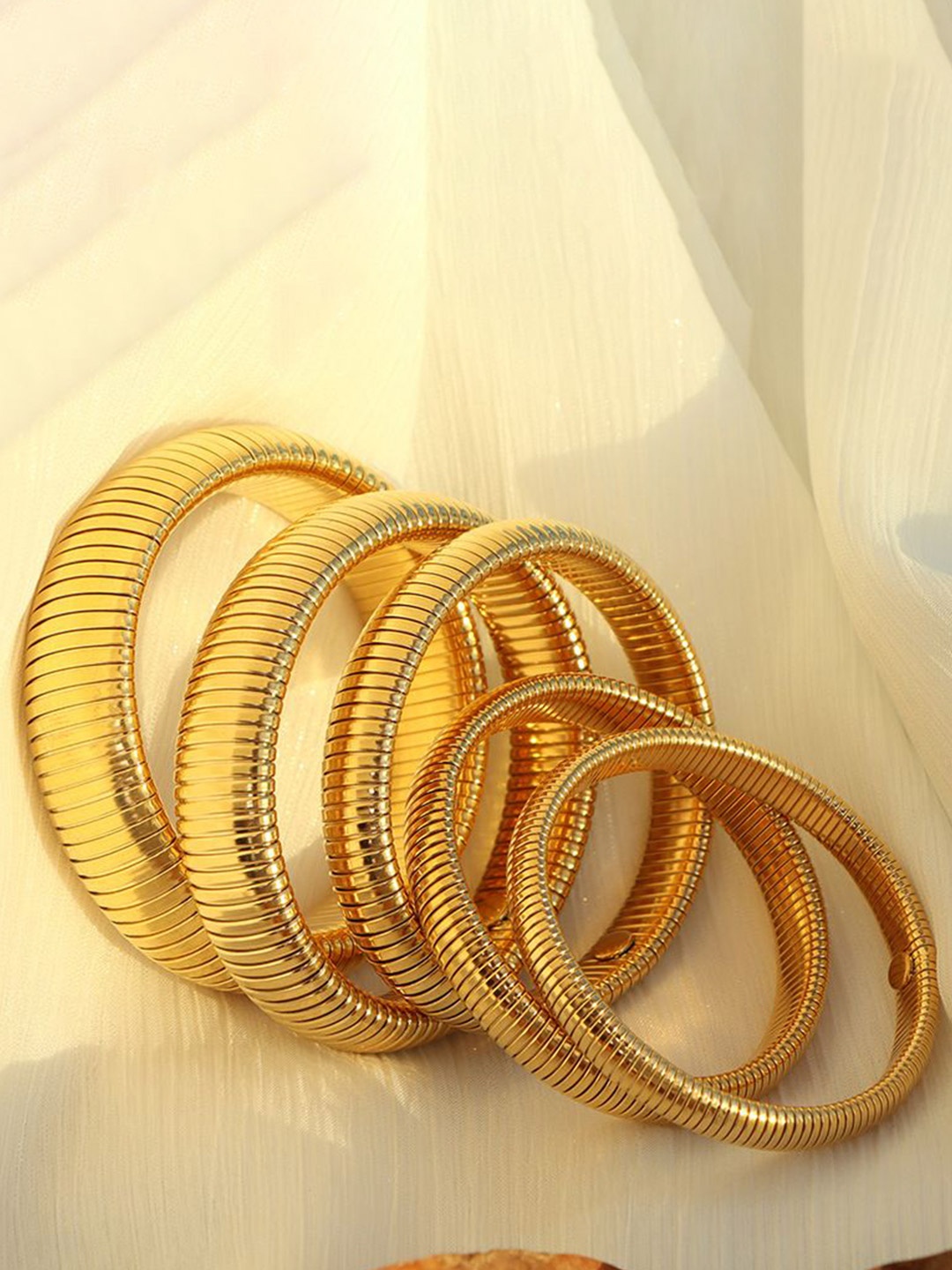 

KAORI BY SHREYA AGARWAL Gold-Plated Stainless Steel Textured Bangle-Style Bracelet