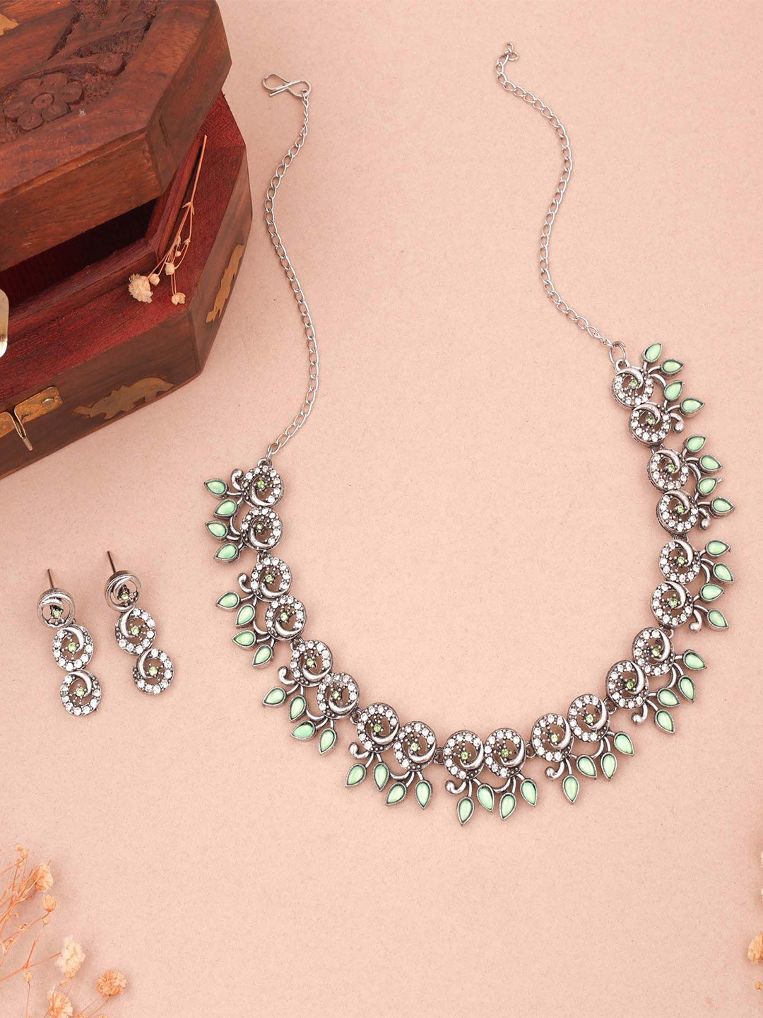 

Lyriss Silver-Plated Artificial Stone-Studded Jewellery Set