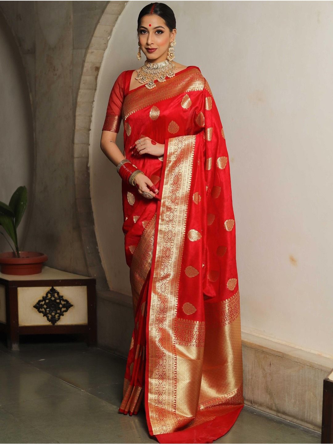 

Anouk Woven Design Zari Banarasi Saree, Red