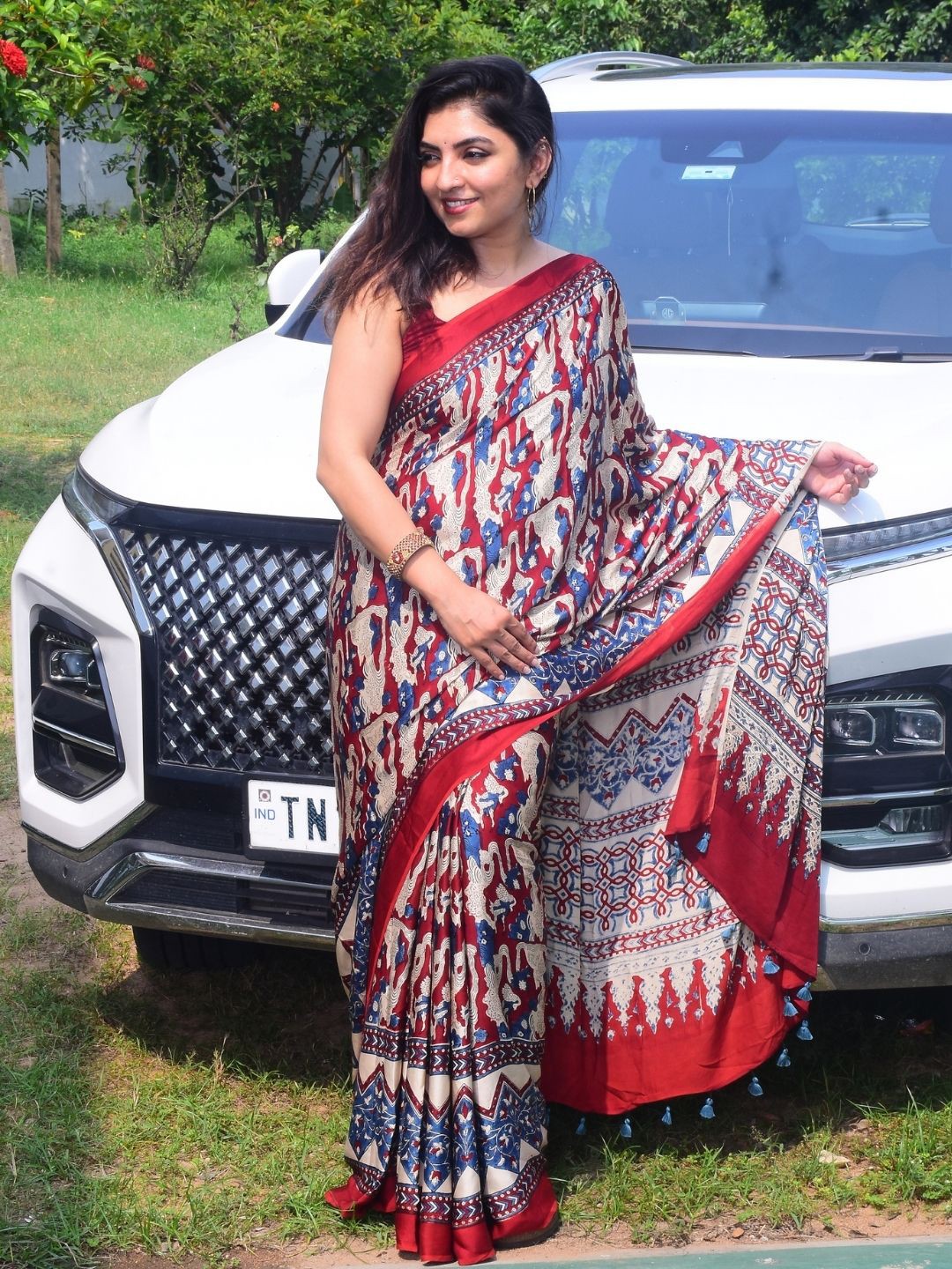 

Indeloom Ajrak Block Pure Silk Block Printed Saree, Red
