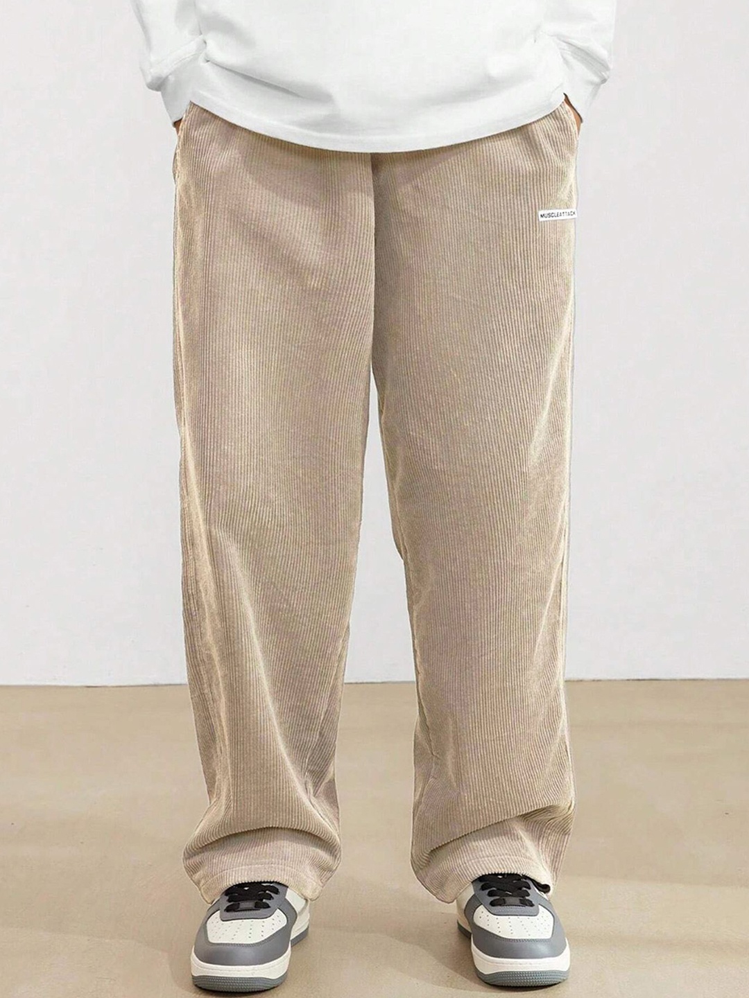 

StyleCast x Revolte Men Easy Wash Mid-Rise Joggers Trousers, Beige
