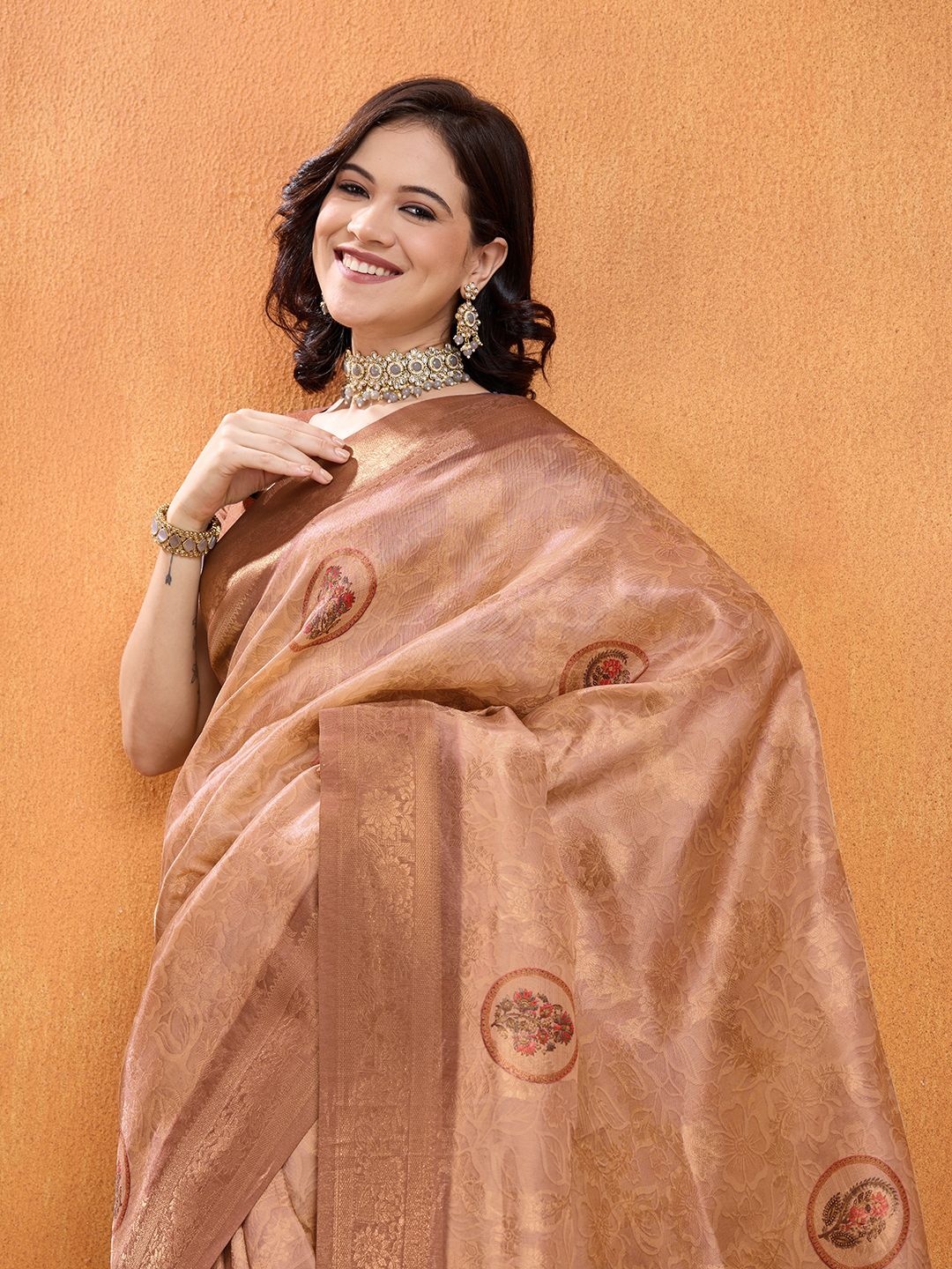 

Ethnielle Paisley Zari Silk Blend Banarasi Saree, Peach