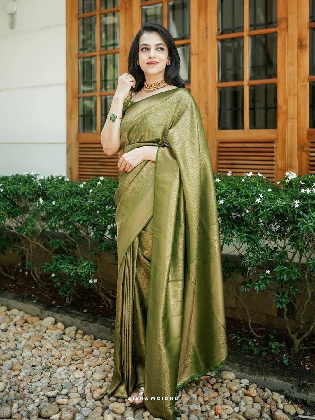 

bansari textiles Woven Design Zari Banarasi Saree, Green