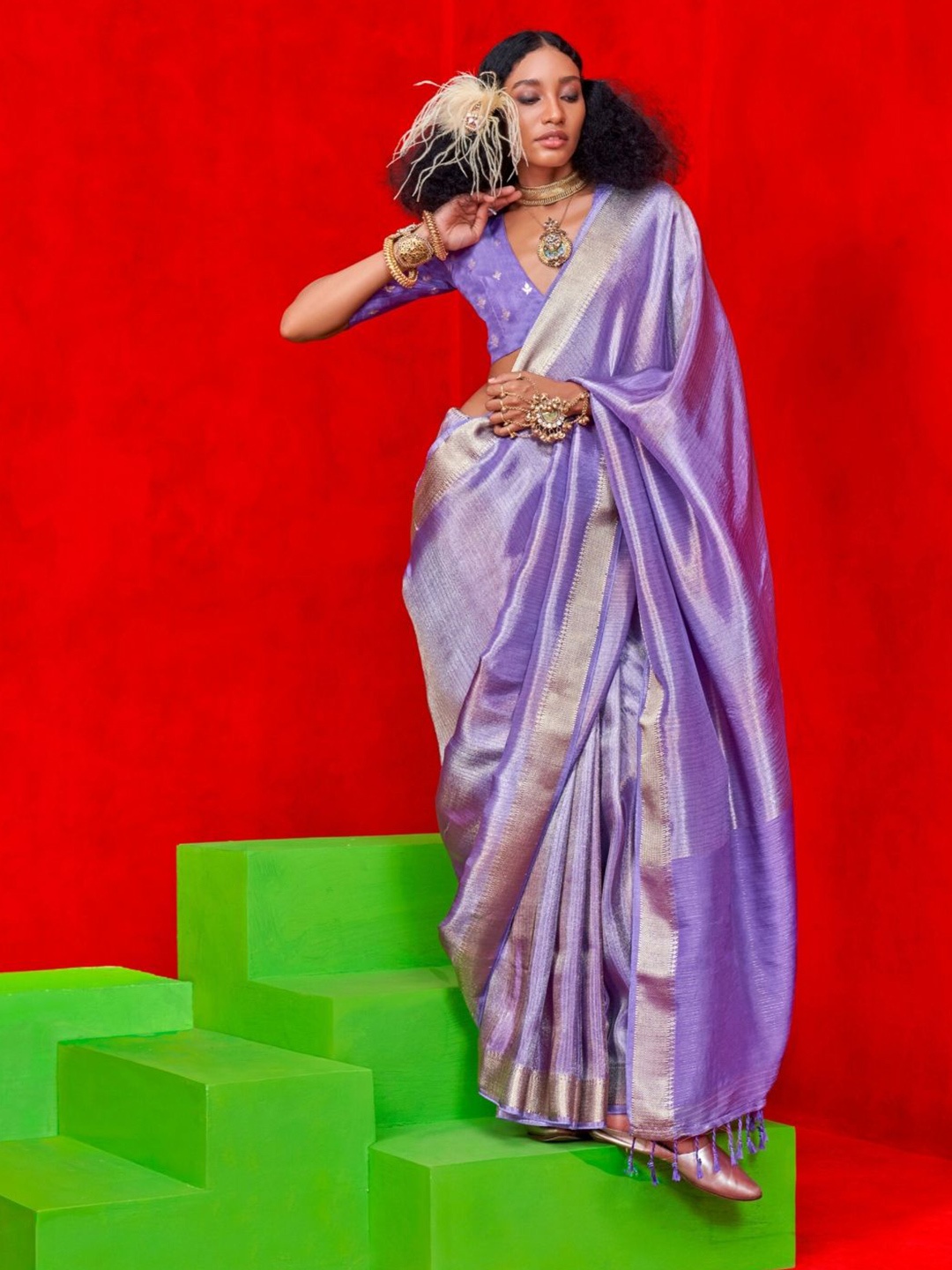 

DEVATITHI Woven Design Zari Banarasi Saree, Purple