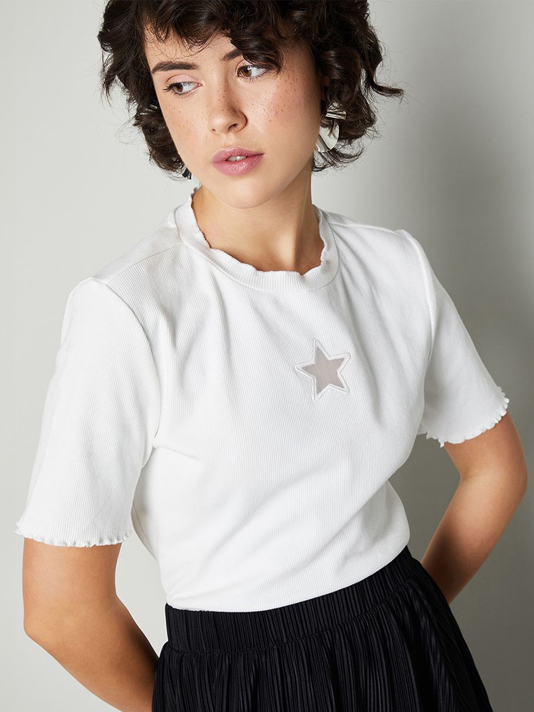 

max Women Round Neck Short Sleeves Cotton Top, White