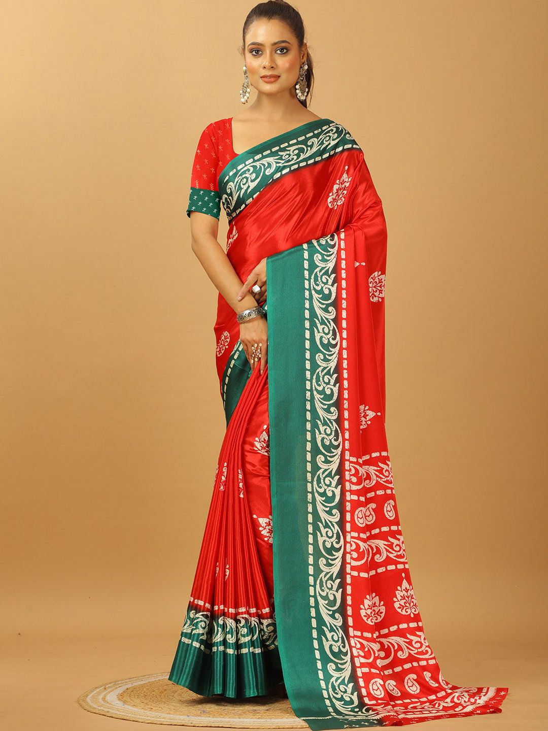 

NIRMAL CREATION Ethnic Motifs Printed Pure Crepe Saree, Red