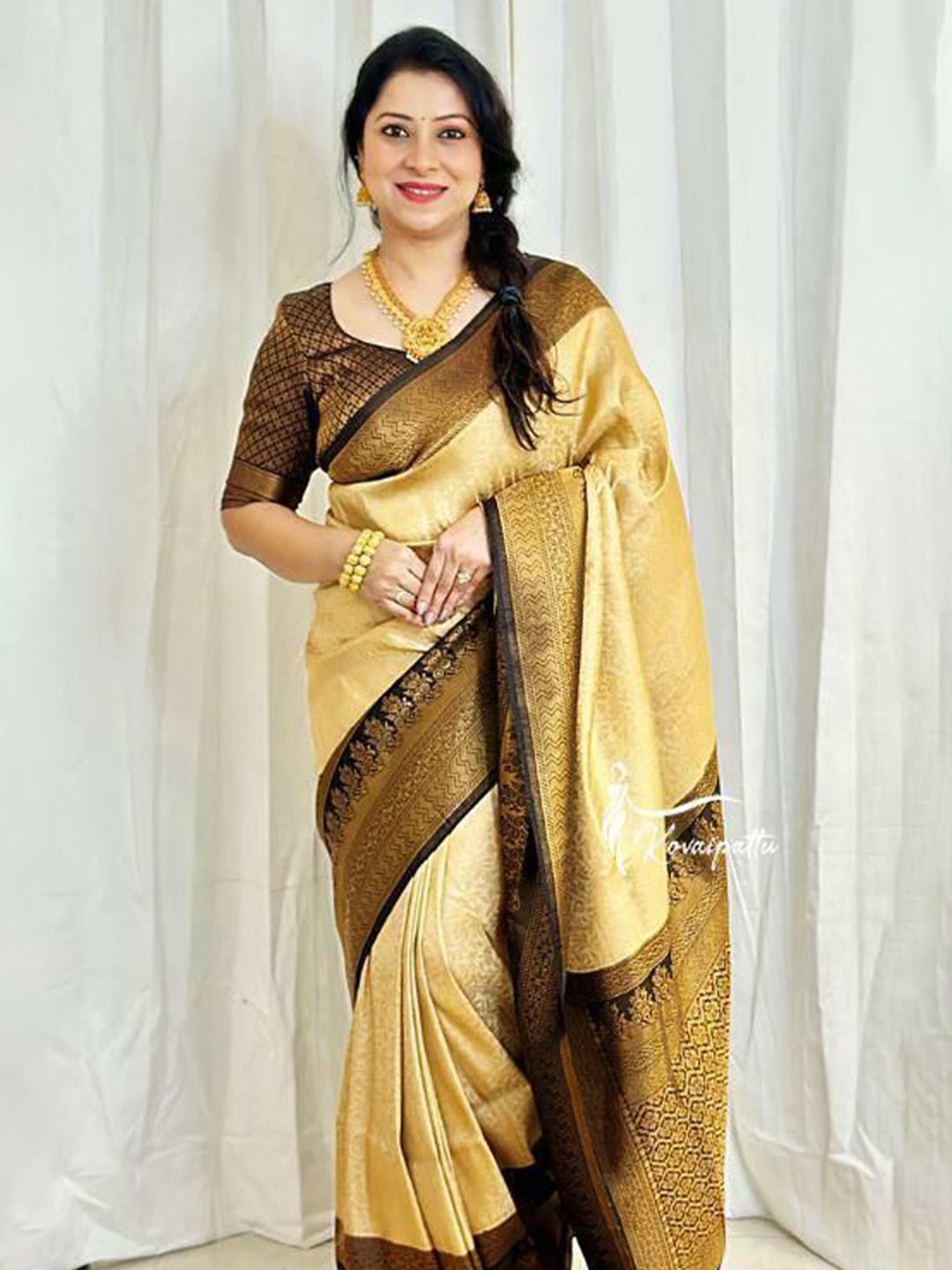 

bansari textiles Woven Design Zari Pure Silk Banarasi Saree, Beige