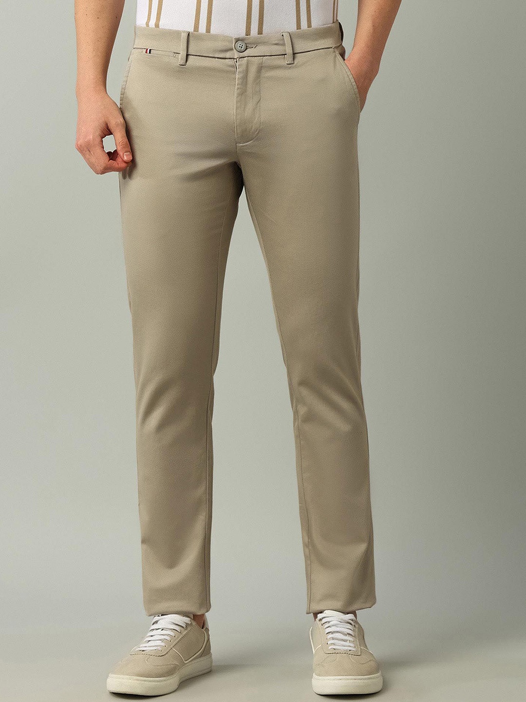 

Arrow Sport Autoflex Men Slim Fit Chino Trousers, Beige
