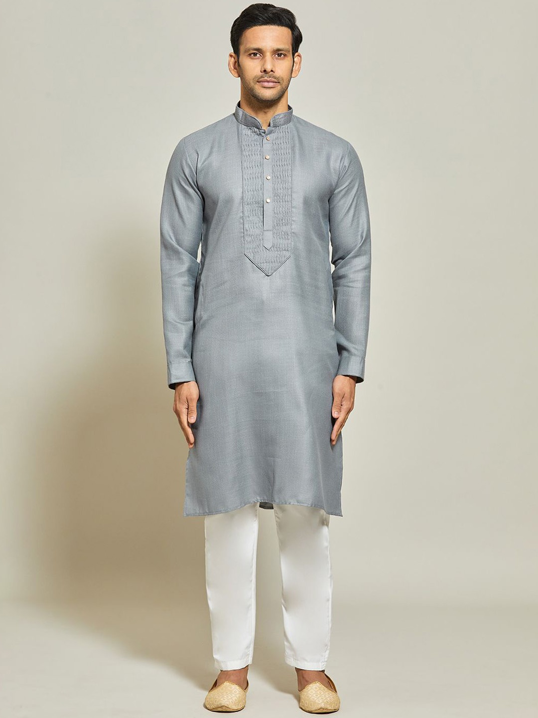 

Arihant Rai Sinha Mandarin Collar Linen Straight Kurta With Trouser, Grey