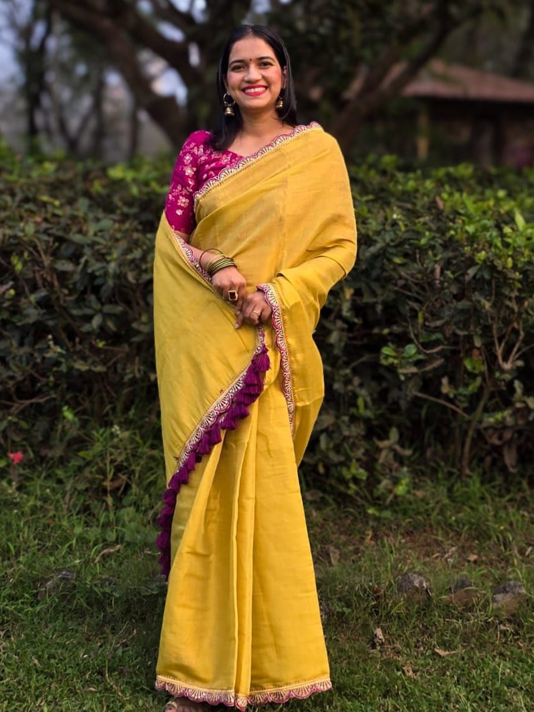 

Apaapi Threads of glory Sequinned Tissue Saree, Yellow