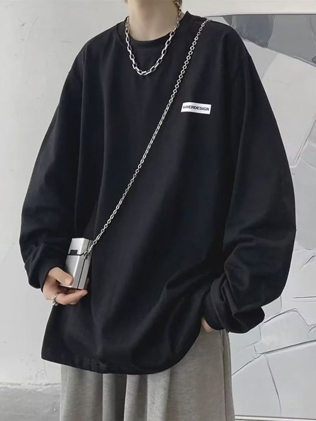 

HERE&NOW Men Solid Round Neck Oversized T-shirt, Black