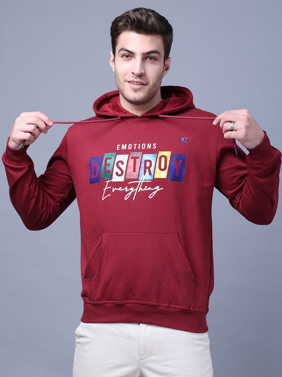 

NEON CHILLIE Men Cotton Hooded Printed Sweatshirt, Maroon