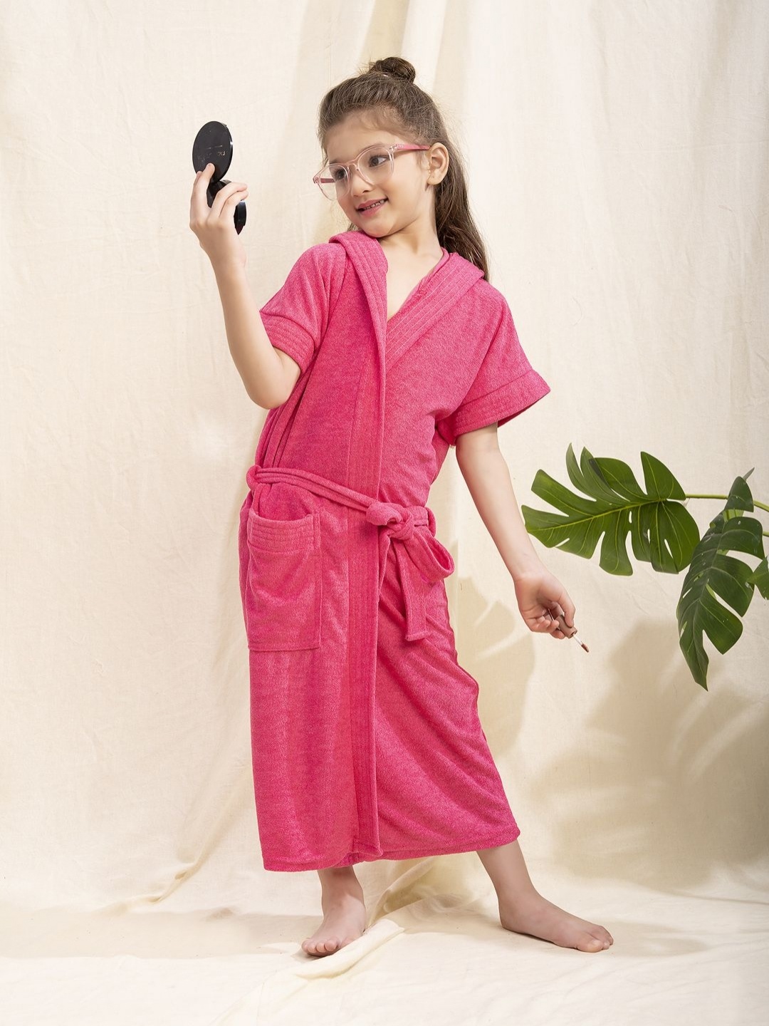 

HotGown Girls Soft Breathable Highly Absorbent Terry Cotton Hooded Bathrobe, Pink