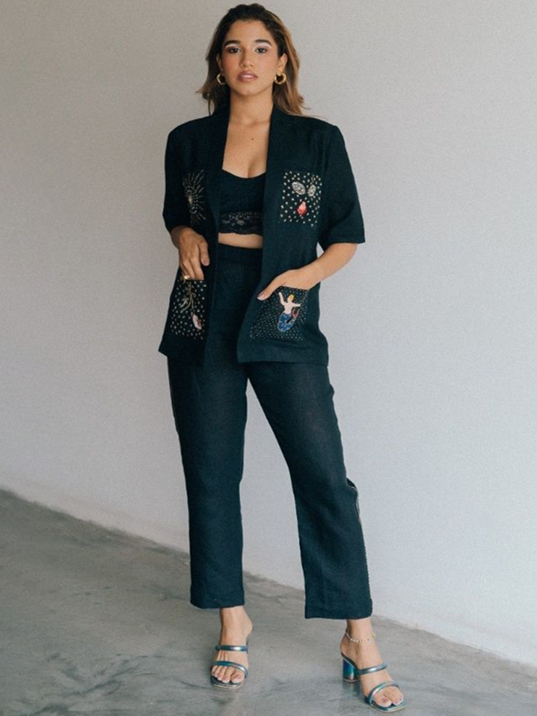 

LABEL SUGAR Embellished Blazer With Trouser, Black