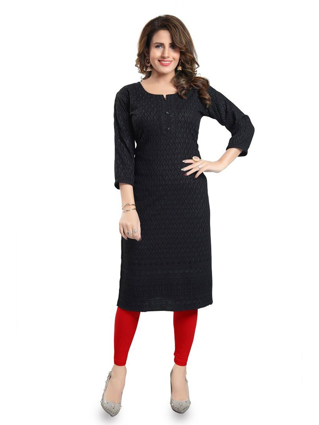 

DREAM & DZIRE Embroidered Round-Neck Ethnic Straight Kurta, Black