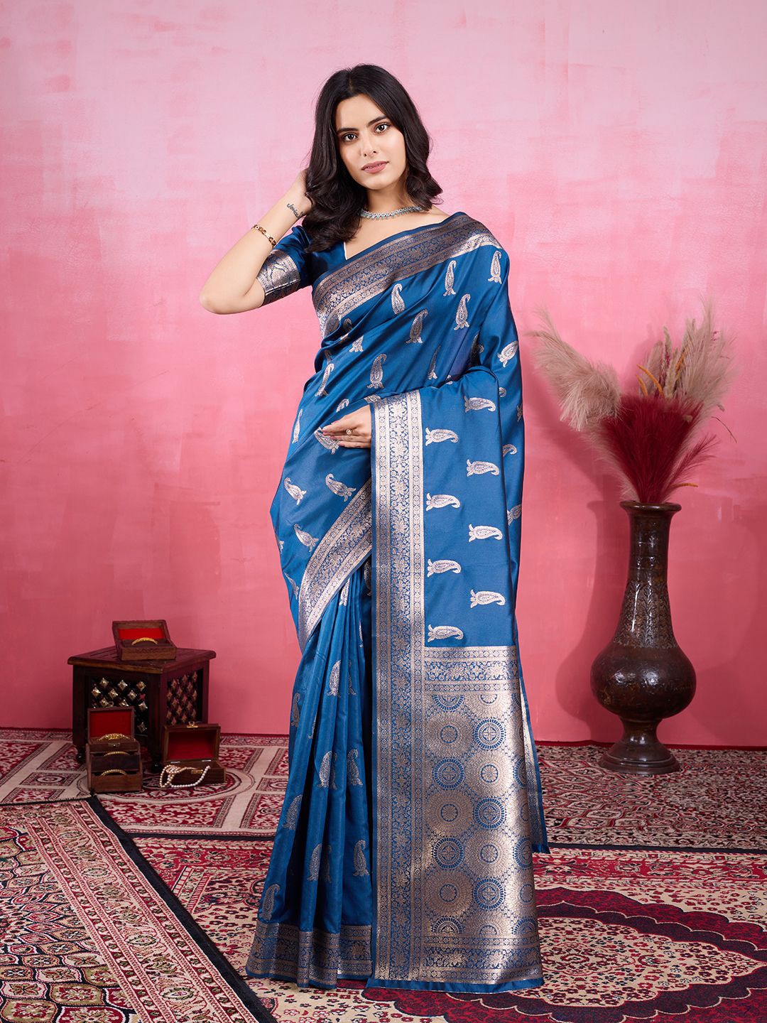 

bansari textiles Woven Design Zari Kanjeevaram Saree, Blue