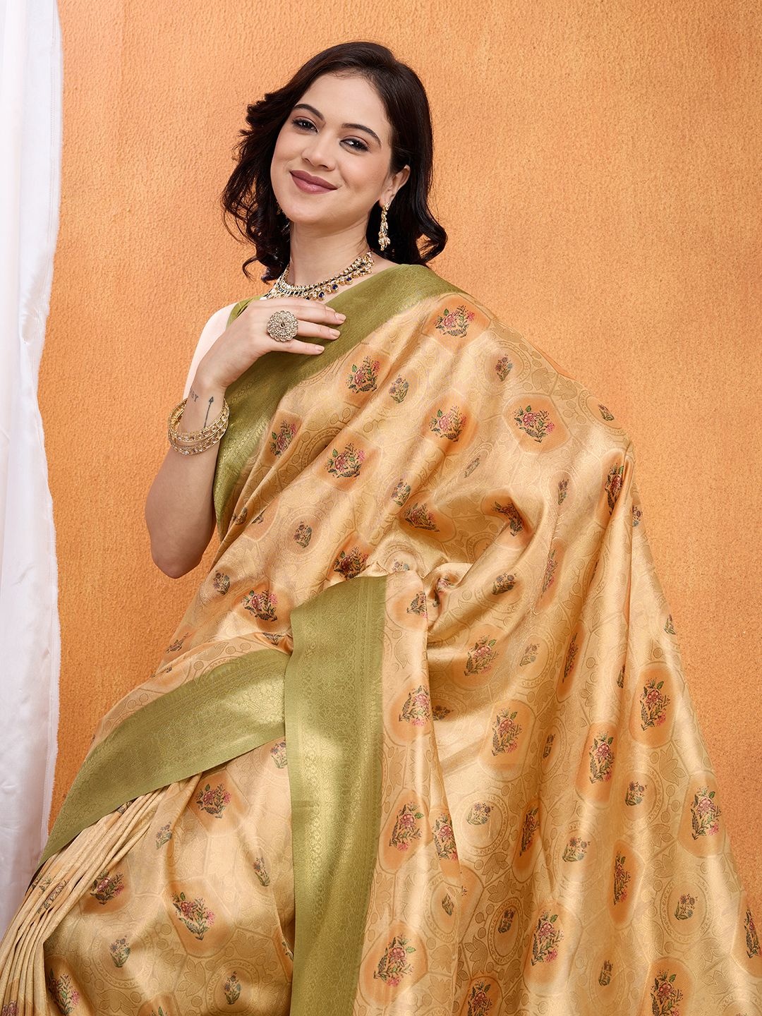 

Ethnielle Woven Design Zari Pure Silk Banarasi Saree, Green