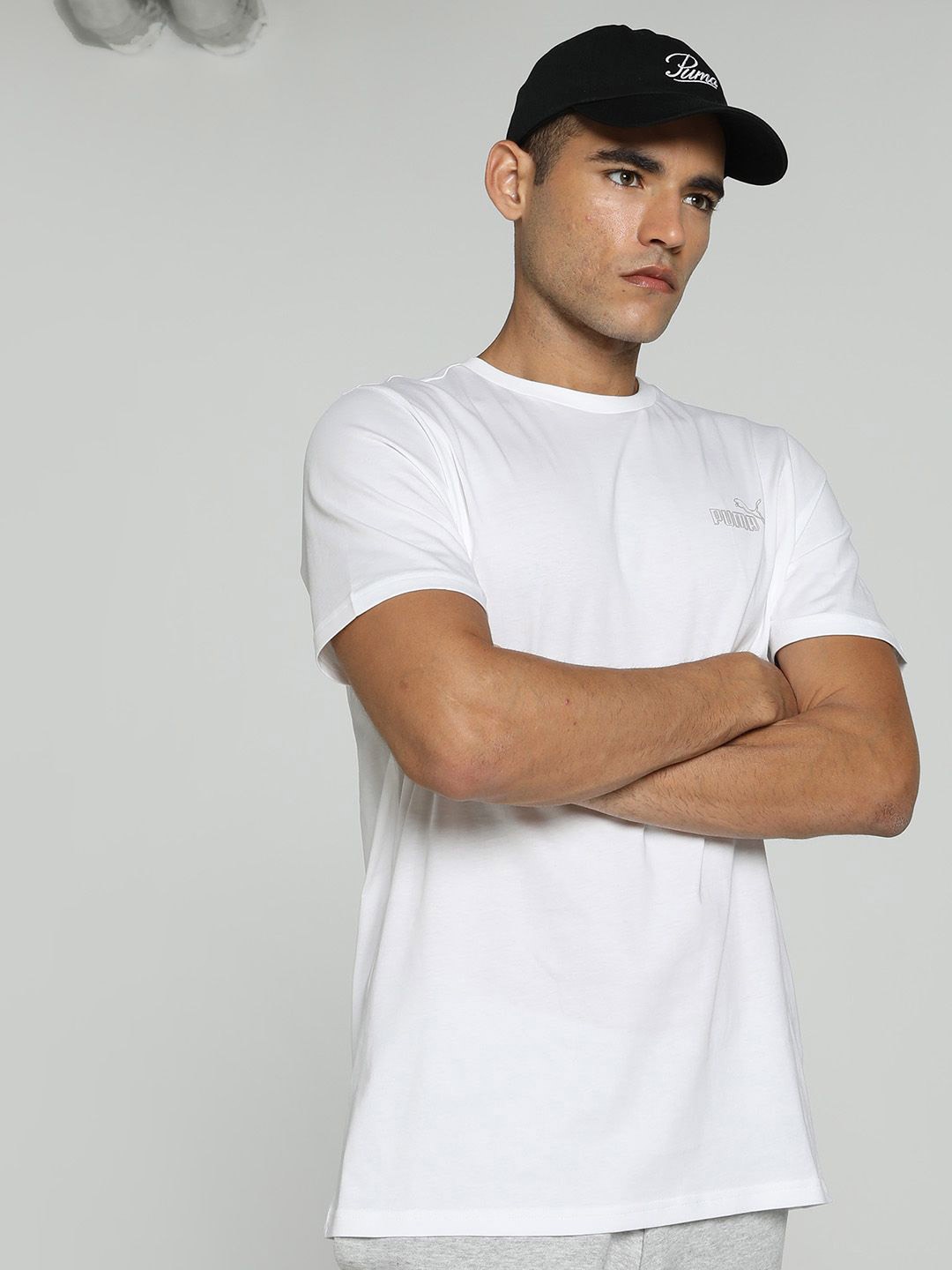 

Puma Men Graphics Solid Pure Cotton T-Shirt, White