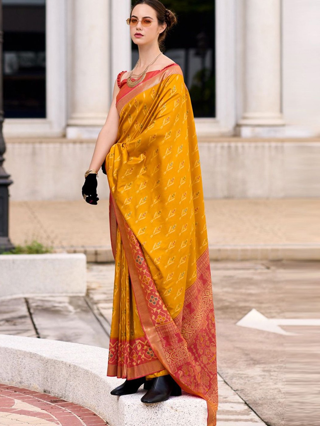 

Mitera Woven Design Zari Saree, Mustard