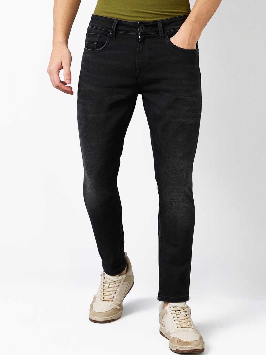 

SPYKAR Men Slim Fit Mid Rise Cotton Jeans, Black