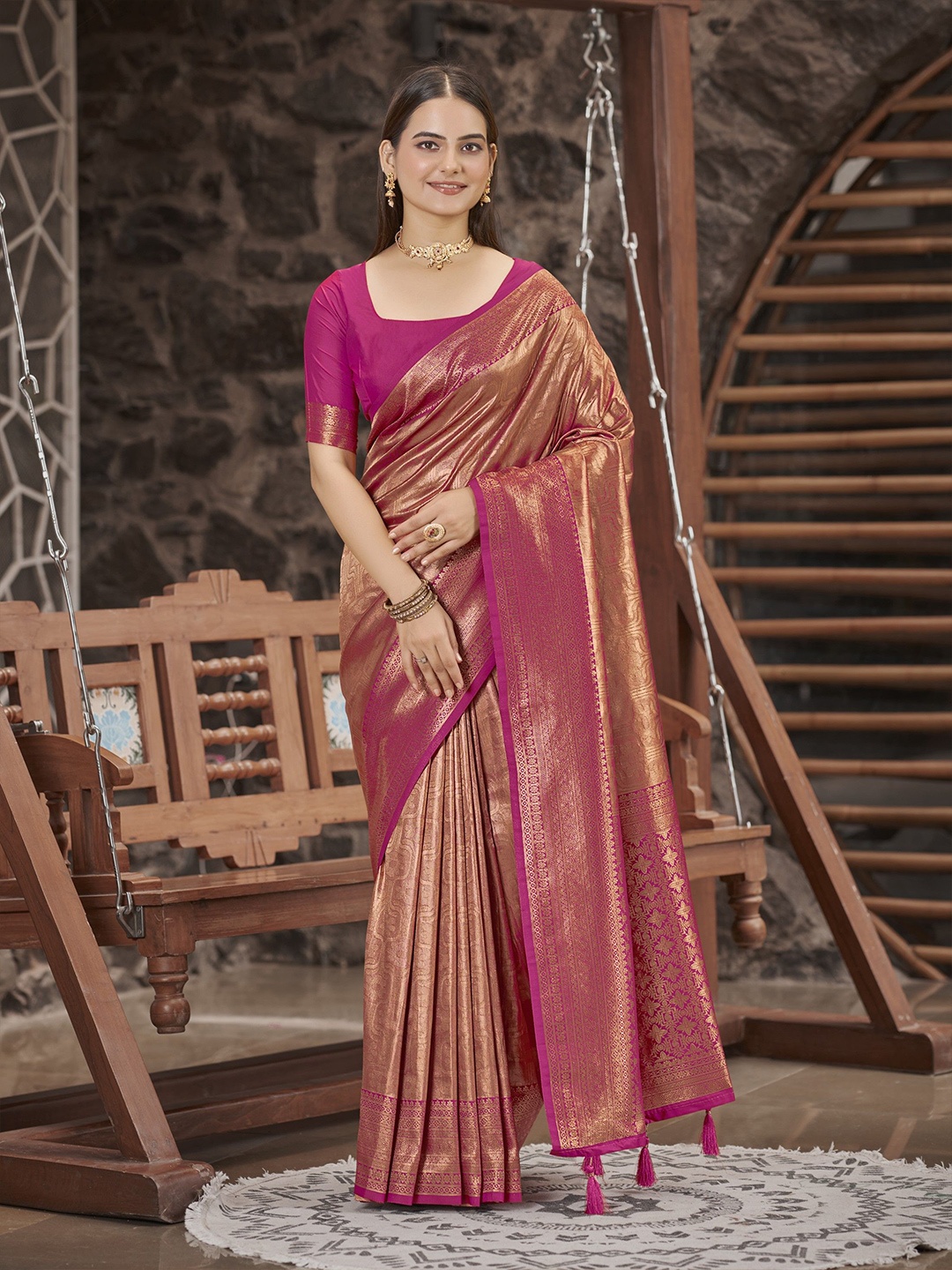 

SAREETHNIC Woven Design Zari Pure Silk Kanjeevaram Saree, Magenta